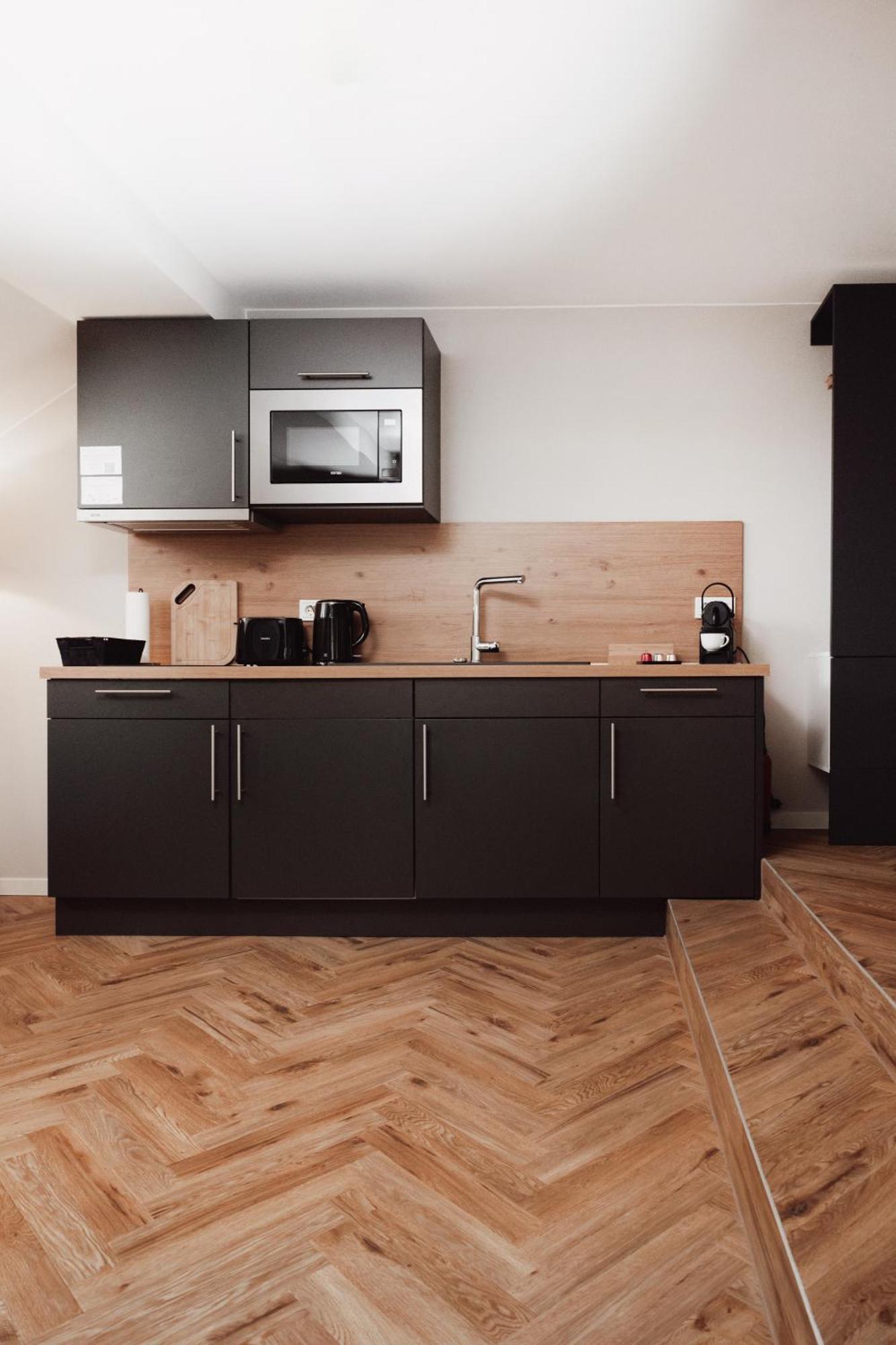 Dom Apartment IV - Modern & Zentral Mit Kostenfreiem Parkplatz フルダ エクステリア 写真
